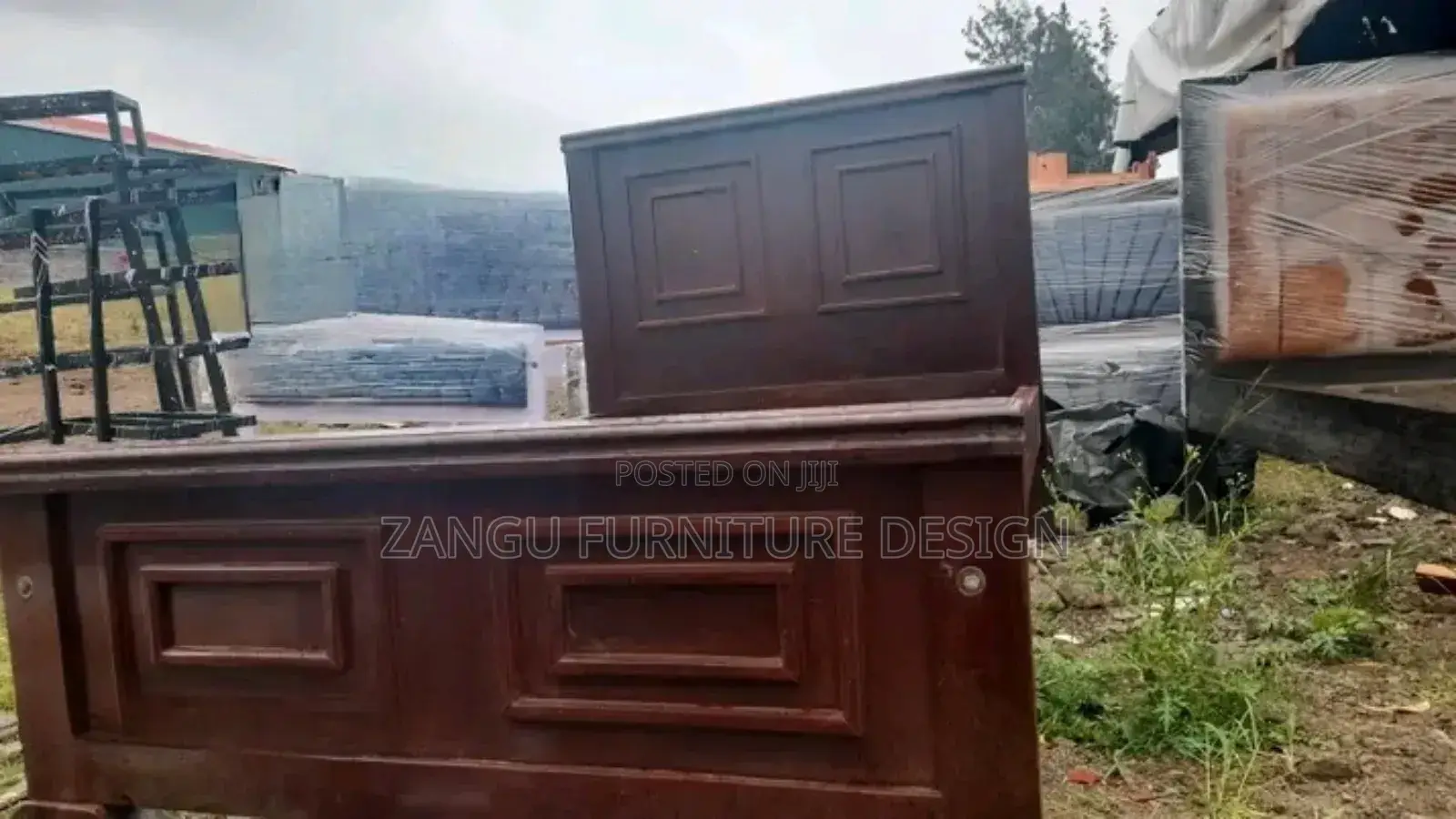 Dark Brown Color Bed