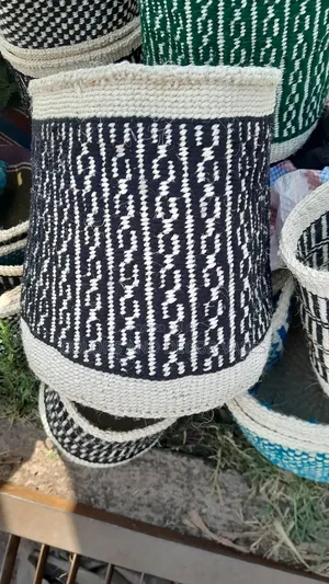 Baskets White With Black 10 Inches