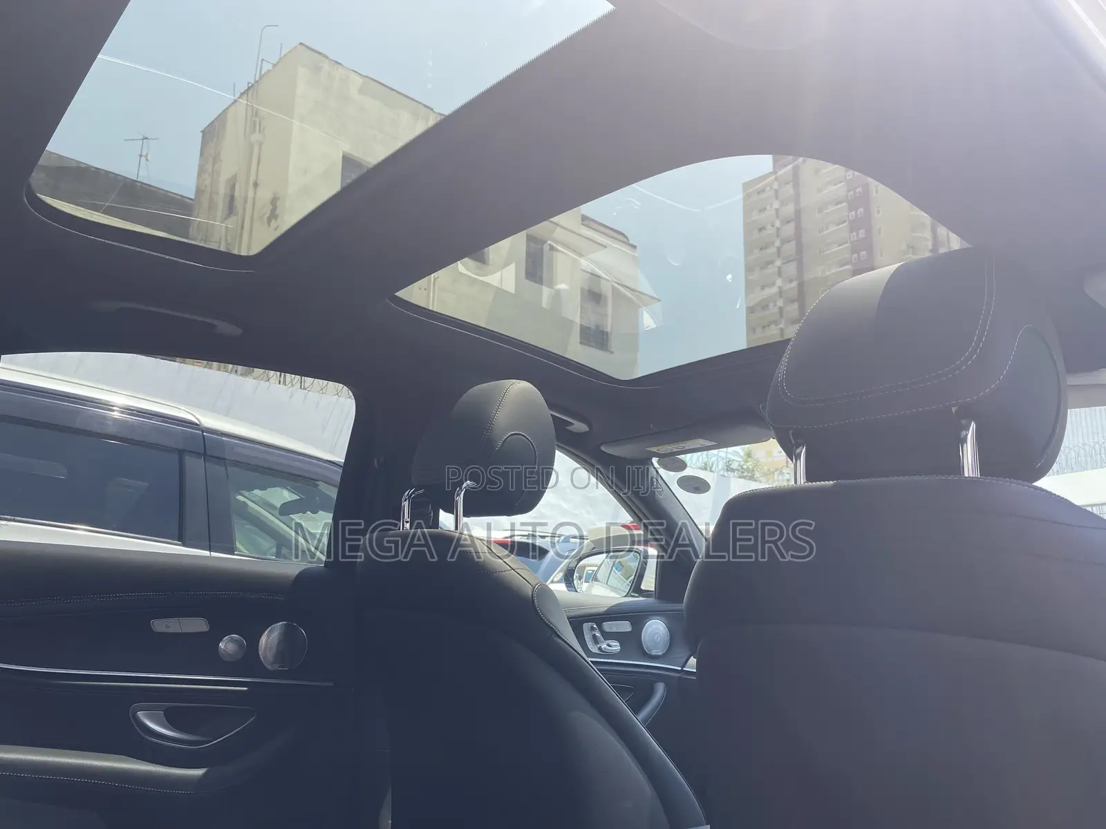 Mercedes-Benz E200 2018 Pearl