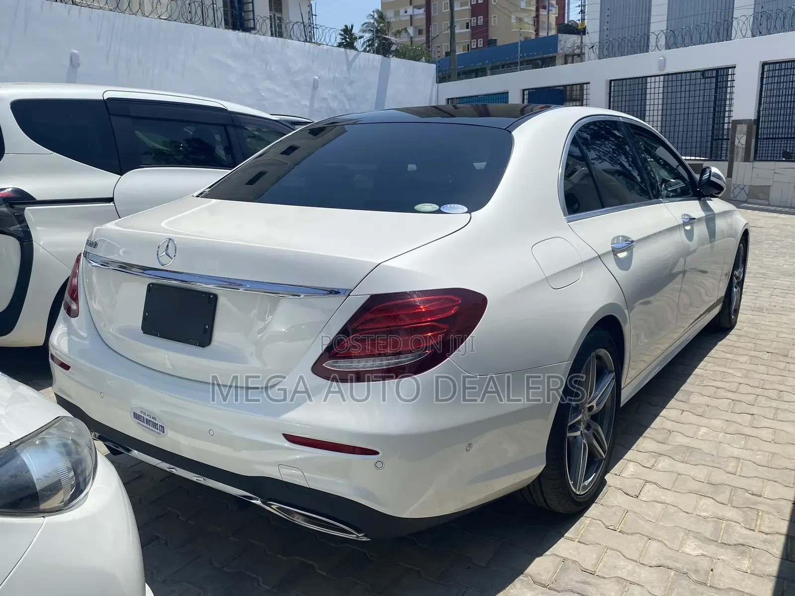 Mercedes-Benz E200 2018 Pearl