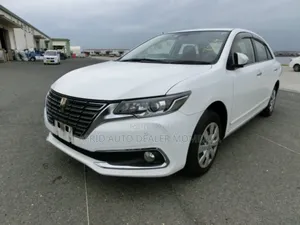 Toyota Premio 1.5 FWD 2017 White