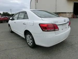 Toyota Premio 1.5 FWD 2017 White