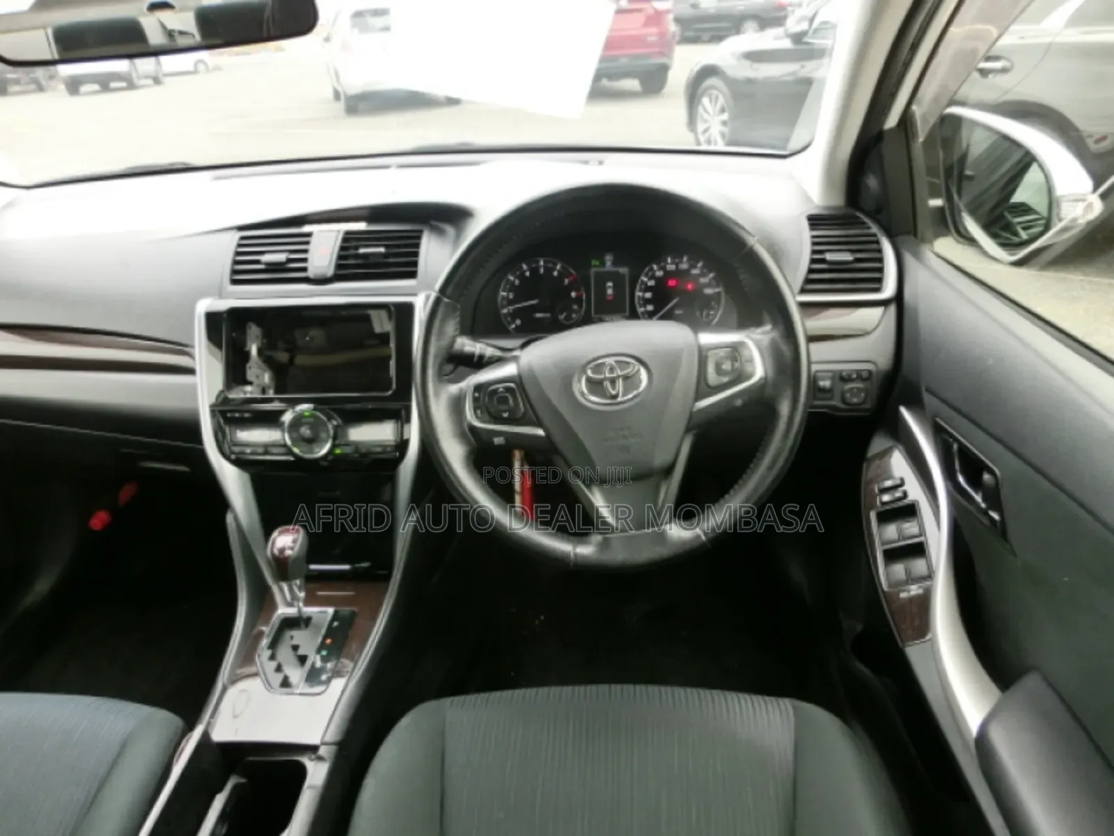 Toyota Premio 1.5 FWD 2017 White