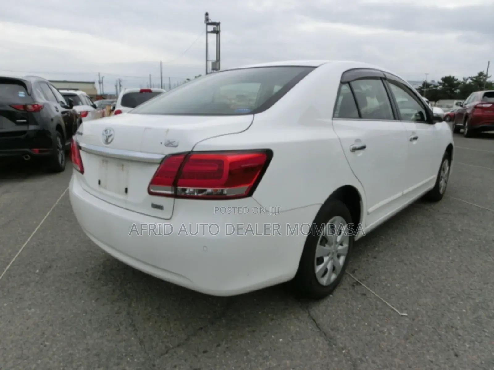 Toyota Premio 1.5 FWD 2017 White