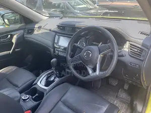 Nissan X-Trail 2018 Green