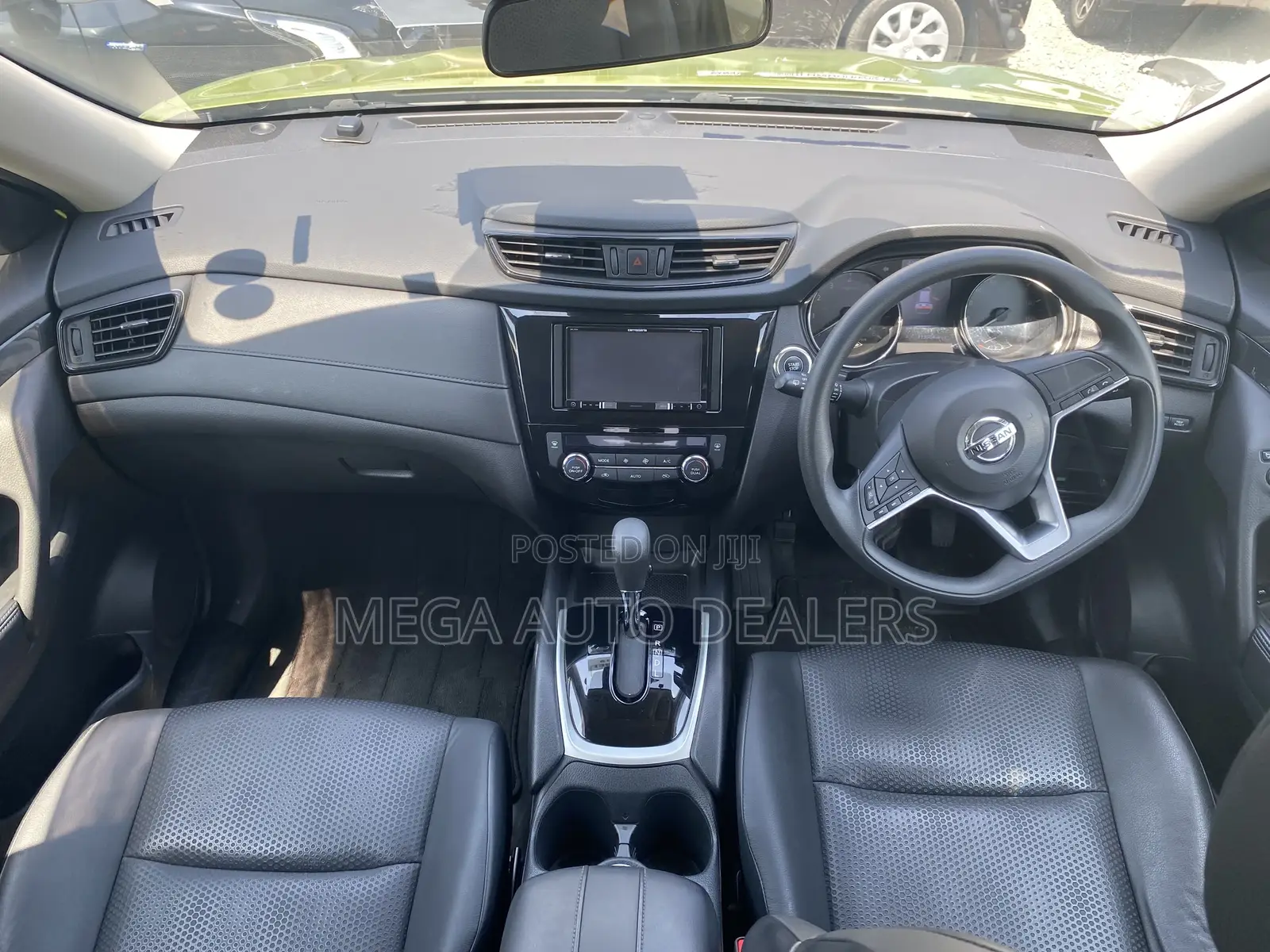 Nissan X-Trail 2018 Green