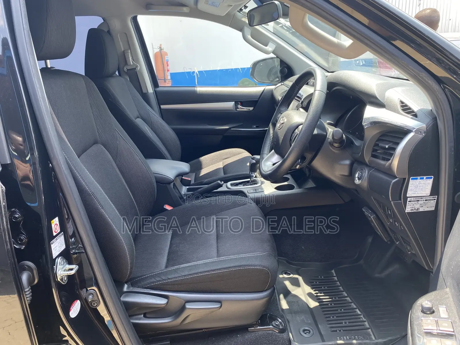 Toyota Hilux 2019 Black