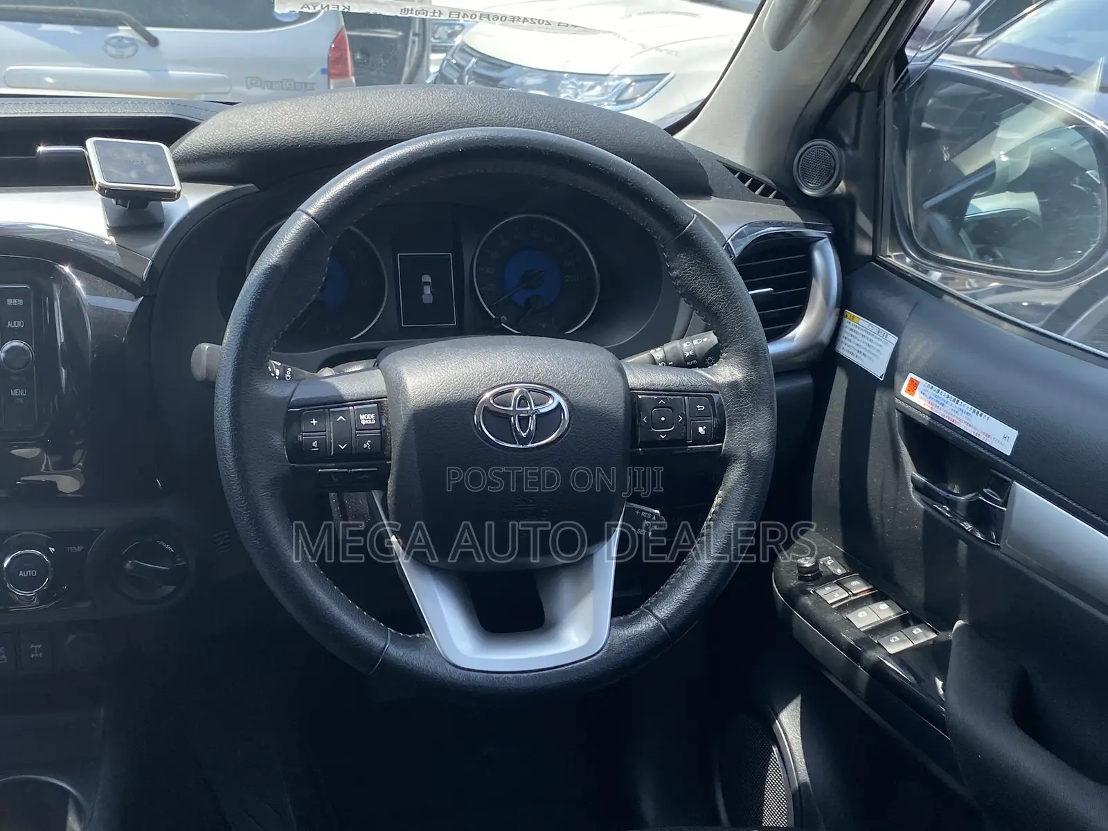 Toyota Hilux 2018 Off white