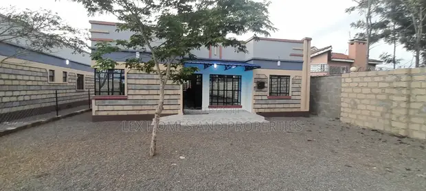 4bdrm Bungalow in Rimpa for sale