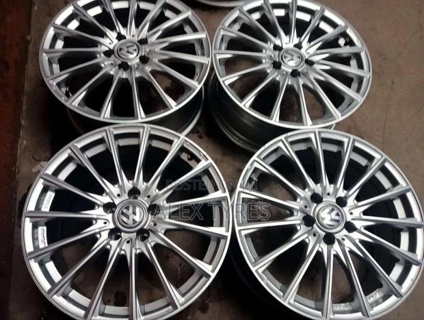 Size 18 Inches Vw Car Rims Set