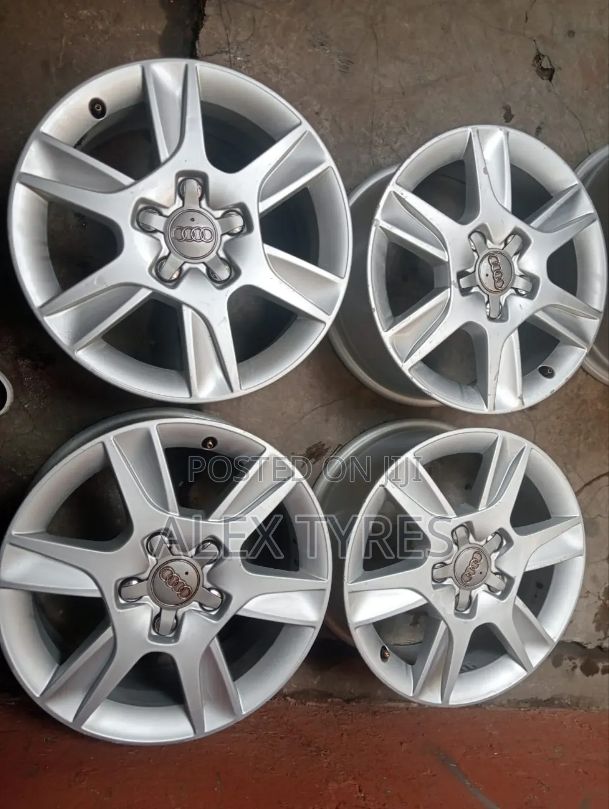 Size 16 Inches Audi Car Rims Set