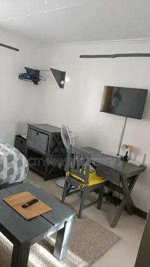 Studio to Let in Westlands