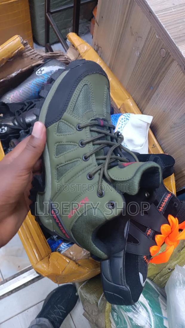 Kids Hiking Boots (36-39) - thumbnail 2
