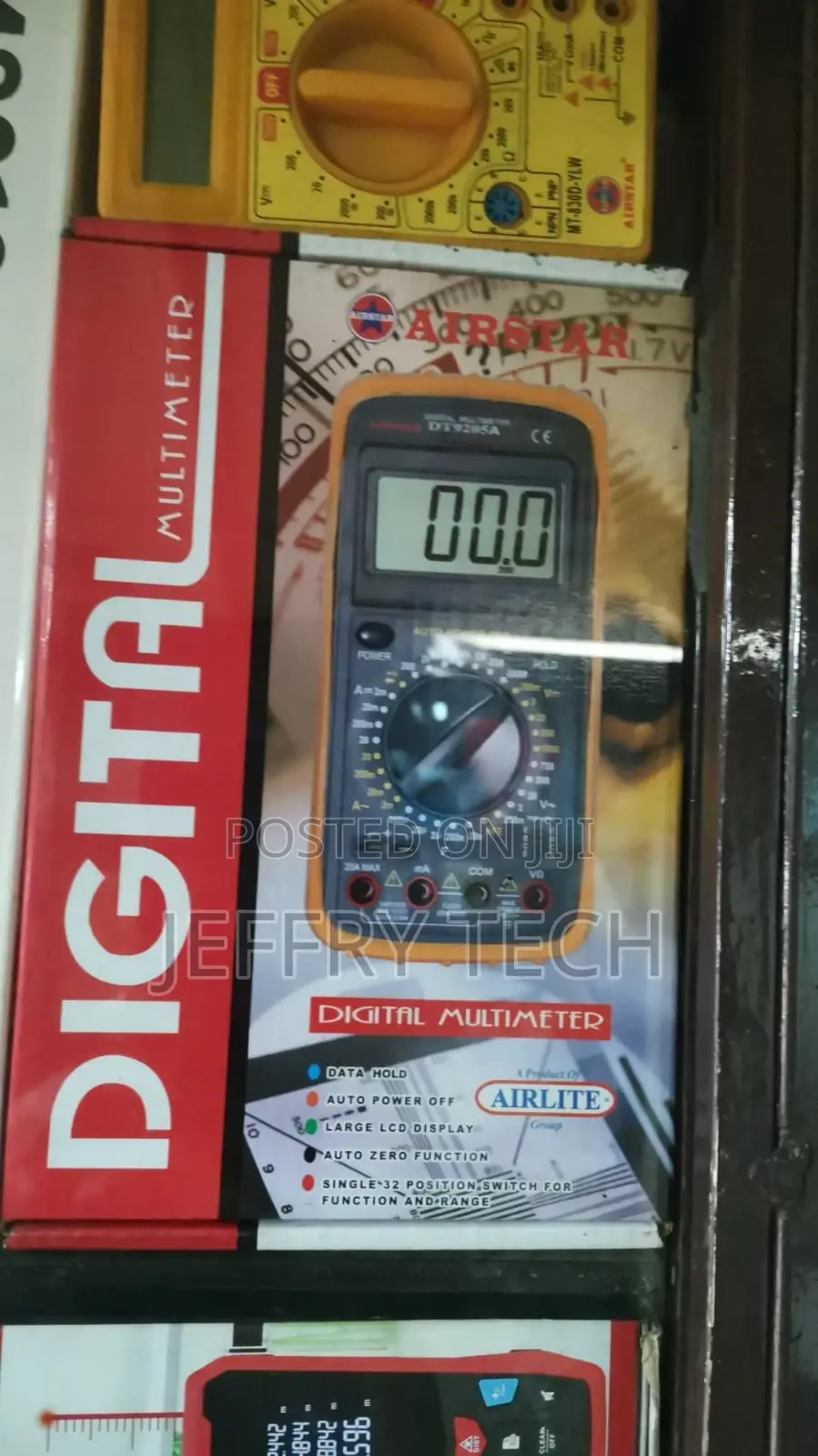 Digital Multimeter LCD AC/DC Ammeter Resistance Capacitance