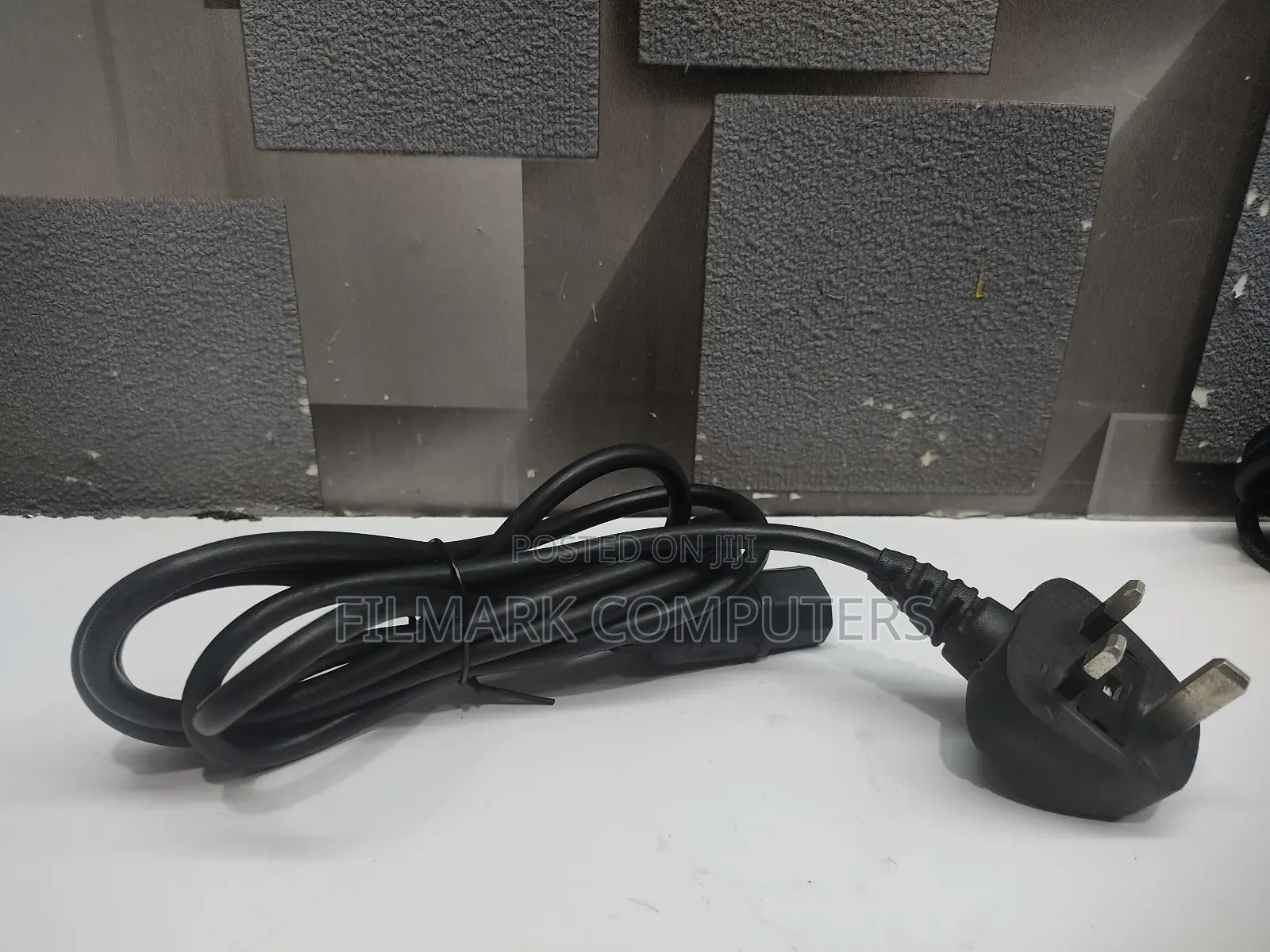 Standard X UK Power Cable Cord for Desktop PC With Fuse