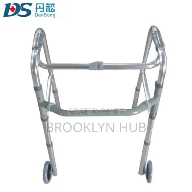 Adjustable Walking Aid With Wheels - thumbnail 3