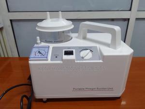 Portable Phlegm Suction Unit Machine》Ph03 - thumbnail 2
