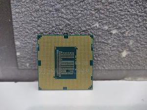 Intel Core I3-3220 LGA 1155 Desktop Processor SR0RG 3.30 GHZ