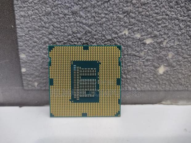 Intel Core I3-3220 LGA 1155 Desktop Processor SR0RG 3.30 GHZ - thumbnail 2