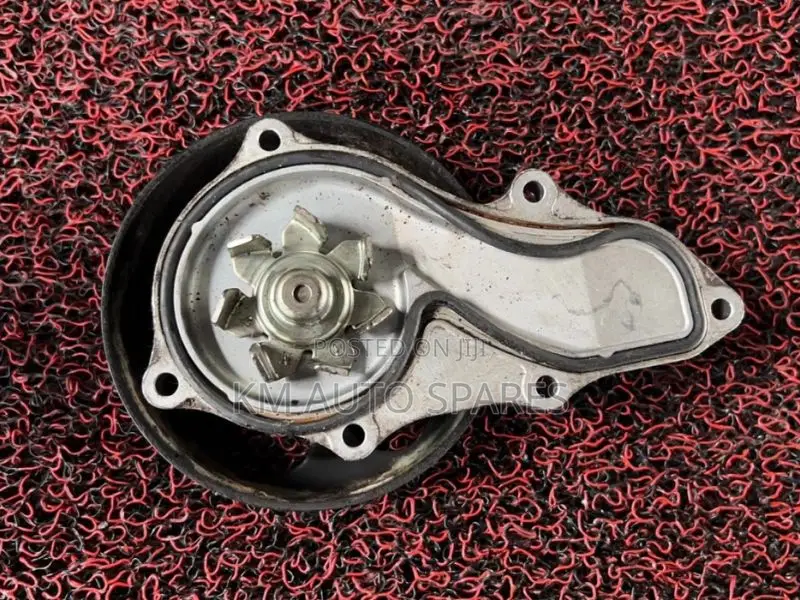 Honda K20A Water Pump for CRV, Stream, Stepwagon, Accord.