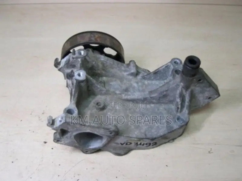 Honda R20A Water Pump for CRV, Stream, Civic, Accord.