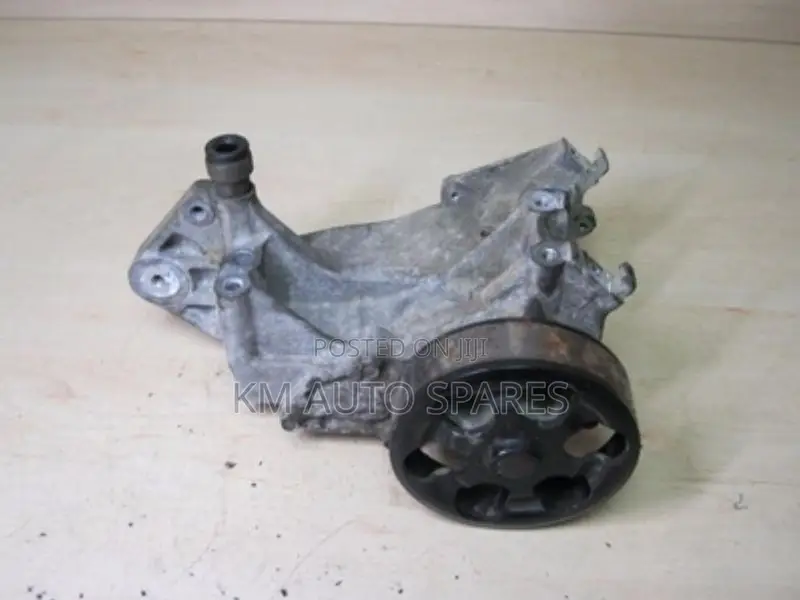 Honda R20A Water Pump for CRV, Stream, Civic, Accord.