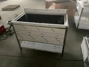 Stainless Steel Sink/ Traff.