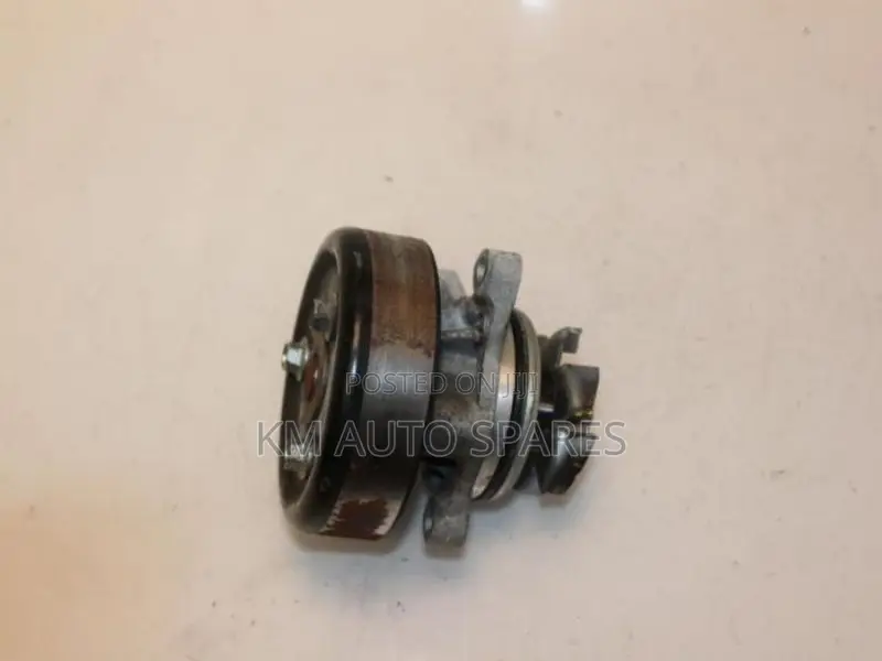 Mazda LF Water Pump for Premacy, Atenza, Axela, Biante.