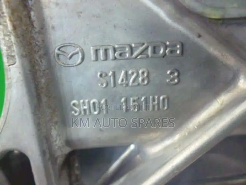 Mazda L3 Water Pump for Premacy, MPV, Biante, Atenza, Axela.