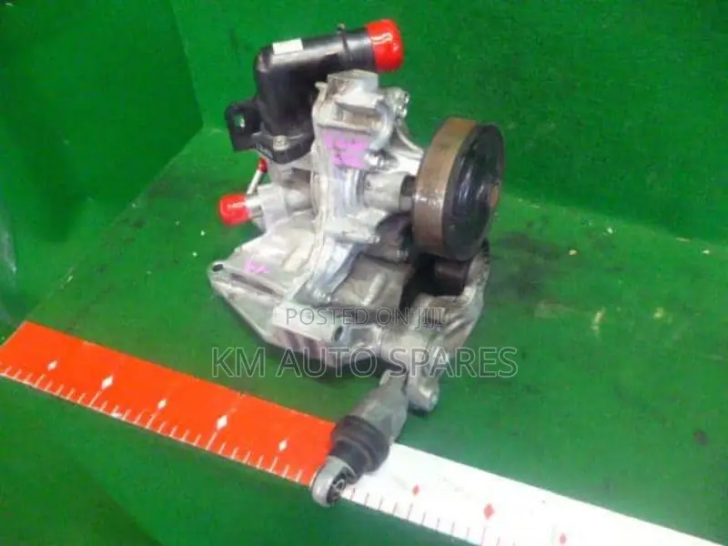 Mazda L3 Water Pump for Premacy, MPV, Biante, Atenza, Axela.