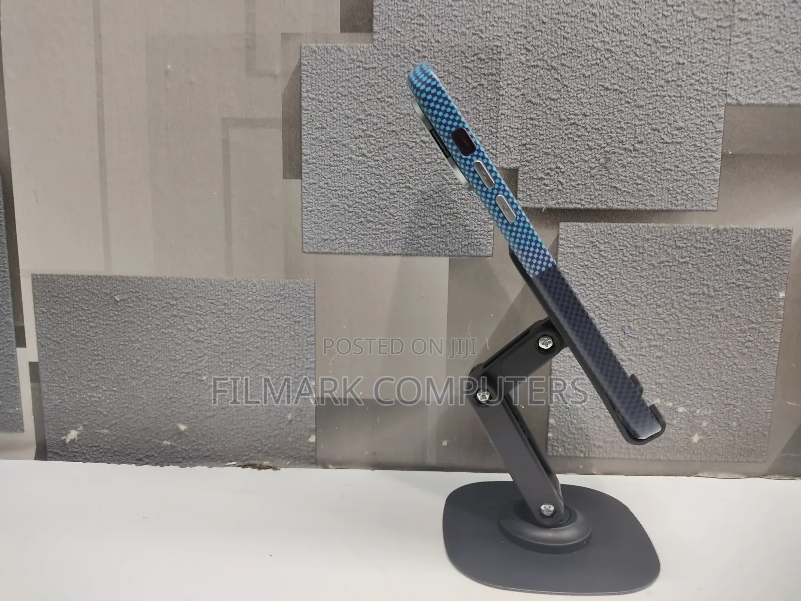 Universal Foldable Phone Desktop Stand