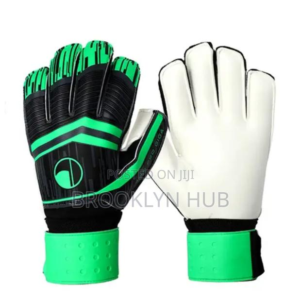 Uhlsport Football Goalkeeper Gloves - thumbnail 2