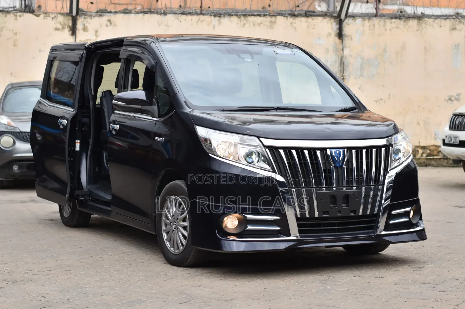 Toyota Esquire 2017 Black