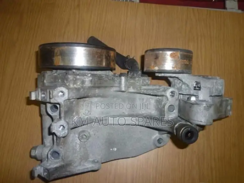 Mazda S5 Water Pump for Demio, Axela, CX3.