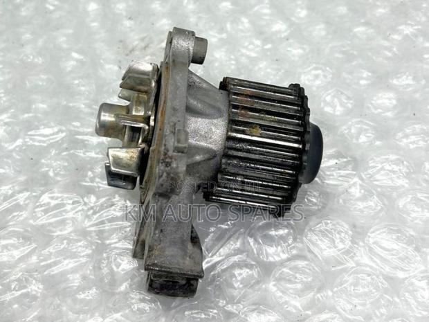 Mitsubishi 4G93 Water Pump for Pajero Io, Galant, Mirage. - thumbnail 3