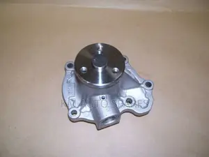 Nissan CR14 Water Pump for March, Cube, Note.