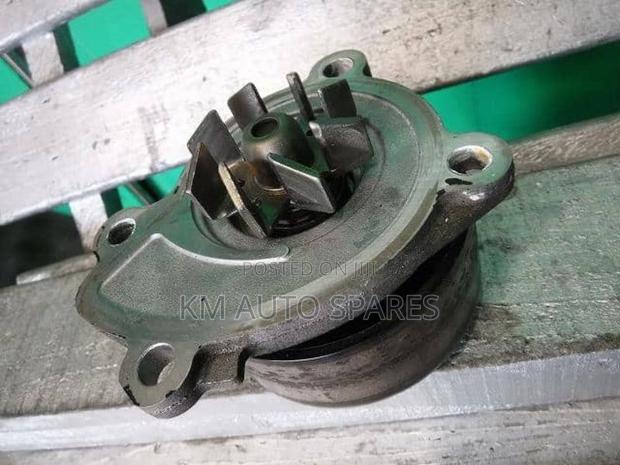 Nissan HR15 Water Pump for Note, Cube, Tiida, March, AD.