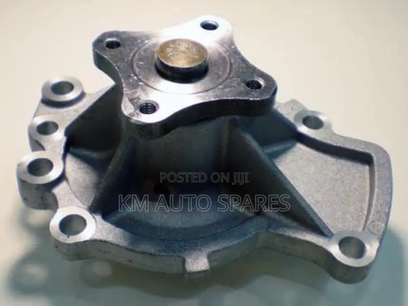 Nissan MRA8 Water Pump for Bluebird Sylphy.