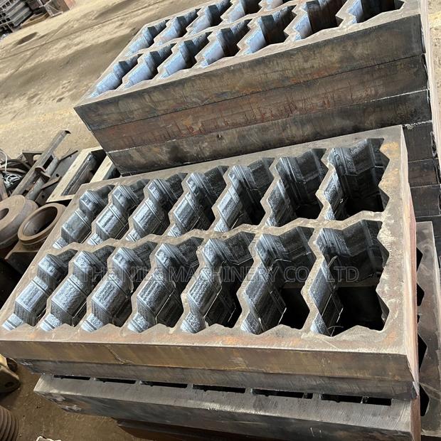 Kerb Making Machine High Efficiency Block Press Machine - thumbnail 2