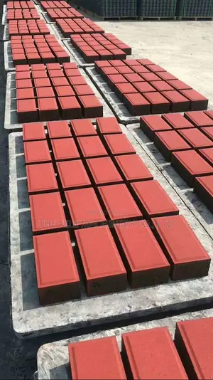 Hollow Block Machine With a 8 Inches Qt4-24