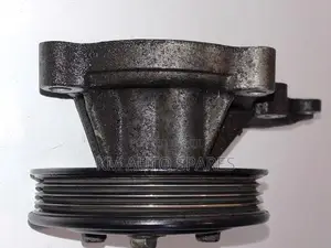 Nissan QG18 Water Pump for Wingroad, Tiida, AD, Bluebird.