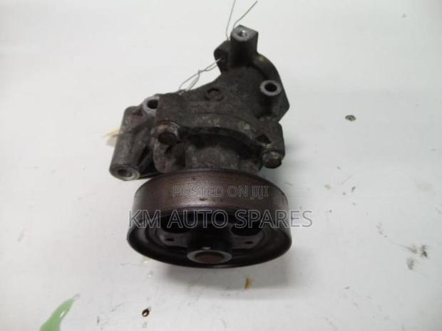 Nissan QR20 Water Pump for Xtrail, Lafesta, Teana, Wingroad.