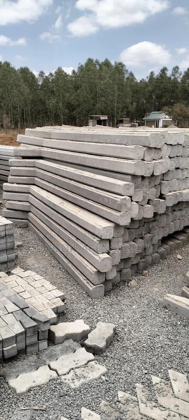 Concrete Fencing Post With Steel Inside