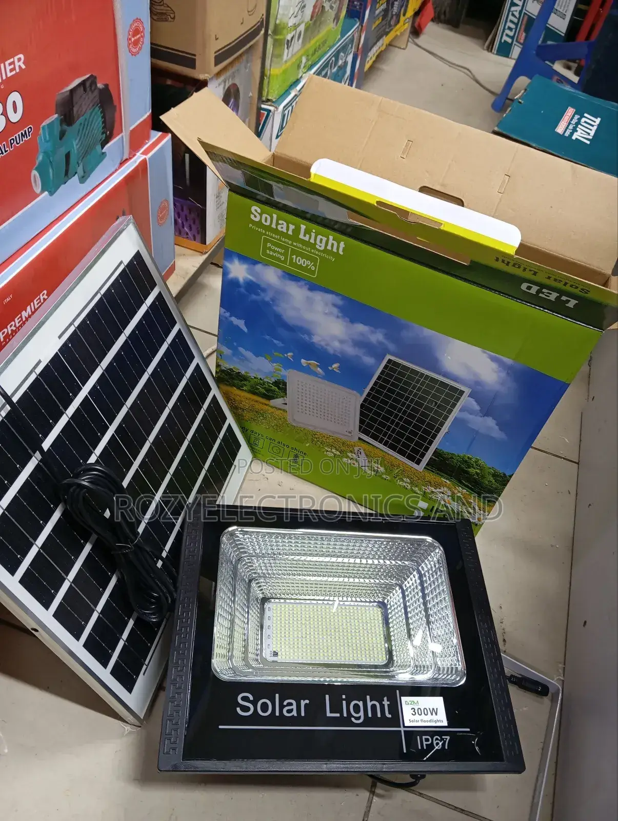 Solar Flood Light 300 Watts