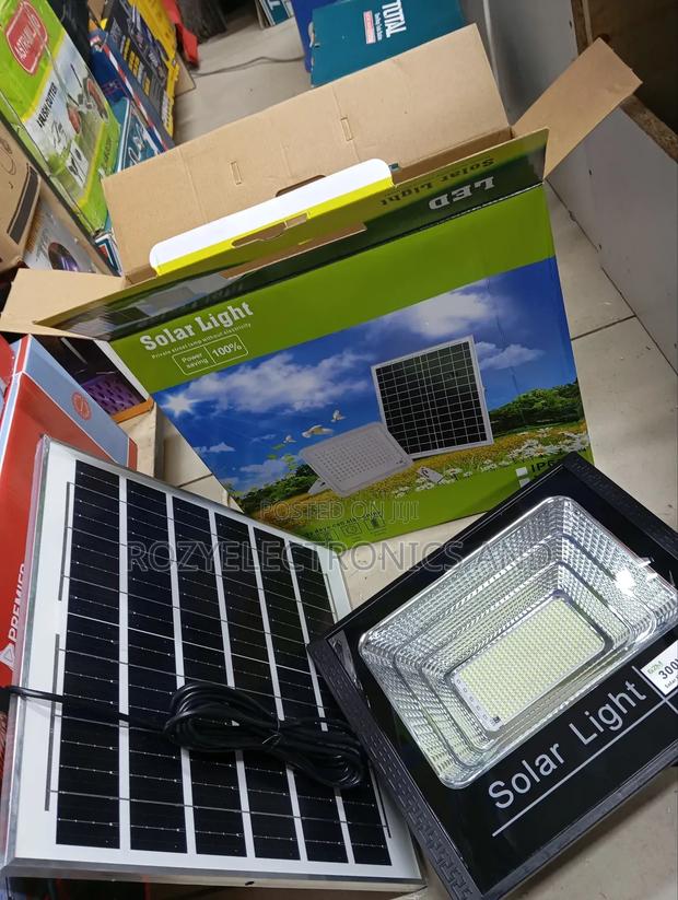 Solar Security Lights 300 Watts - thumbnail 2