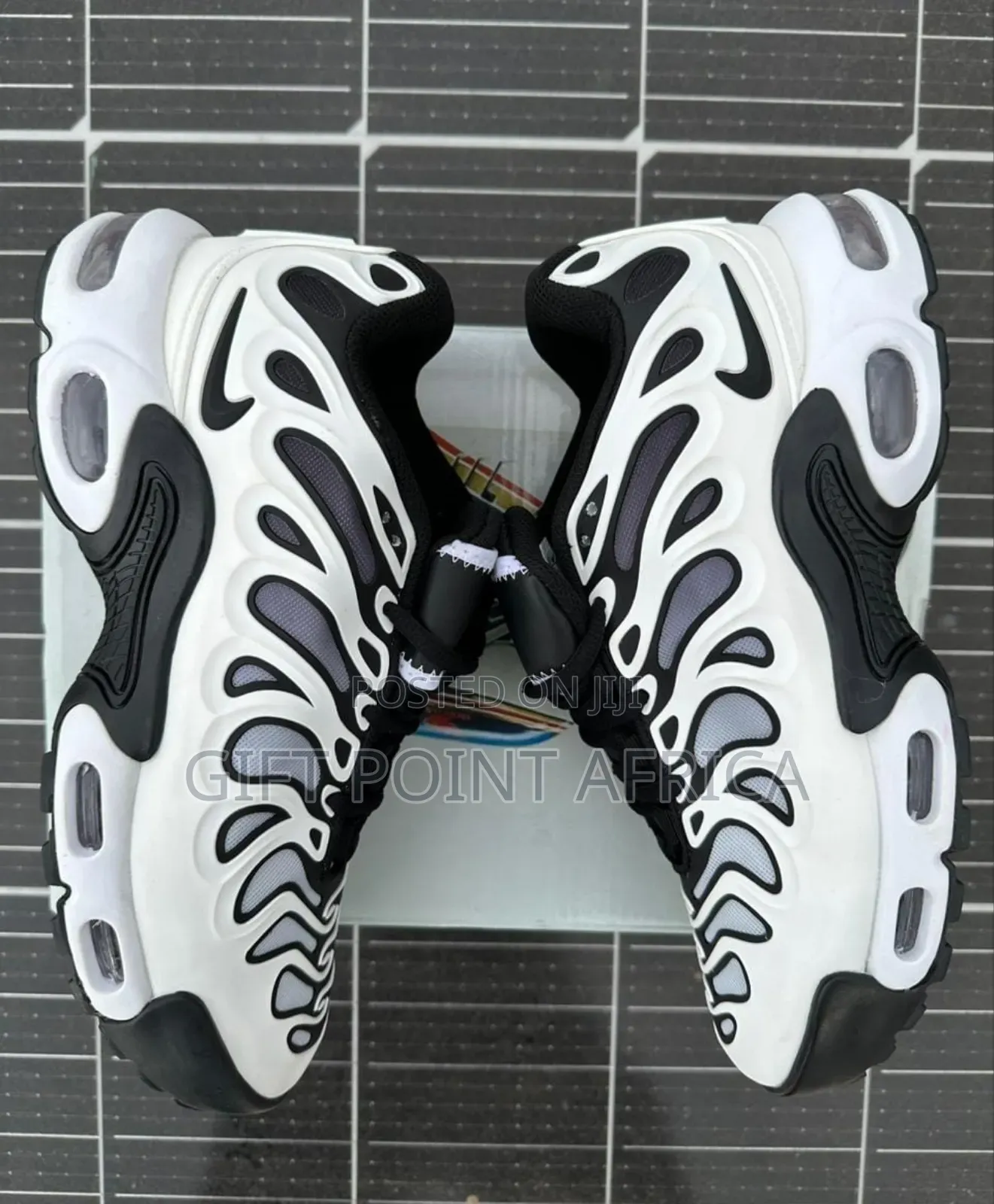 Nike Air Max Plus Drift Sneakers for Men
