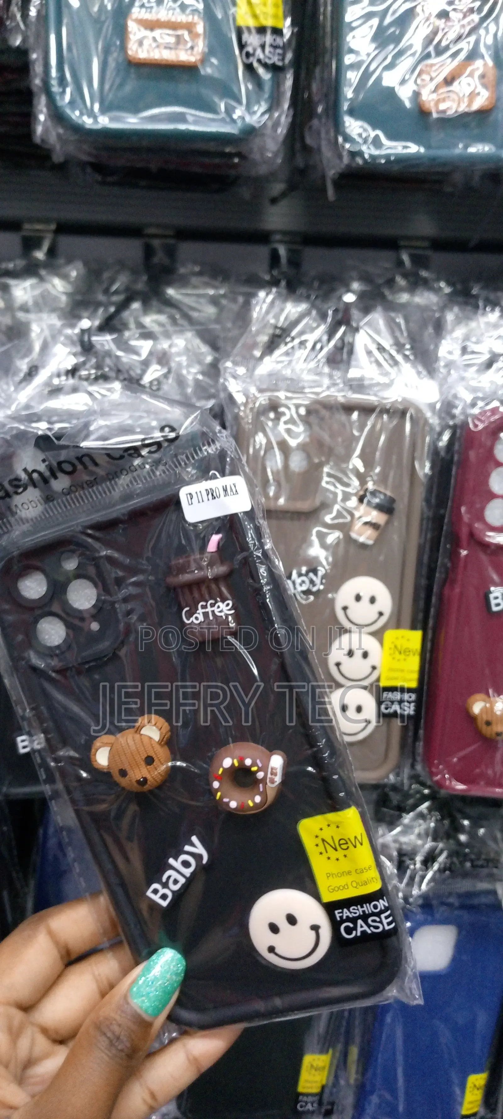 Cute 3D Bear Coffee Milk Case for iPhone 11 Pro Max -Black-