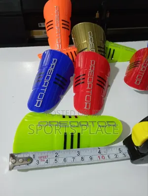 Small Predator Shin Guards/Pads