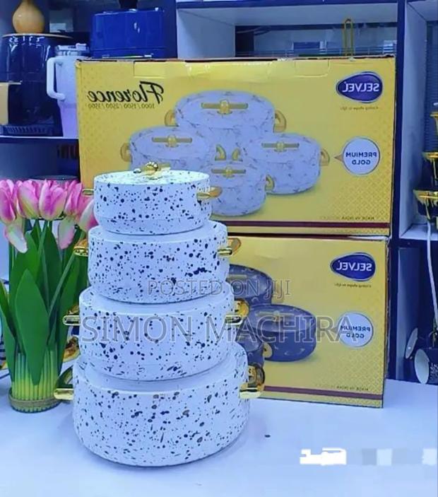 White Set of 4 Florence Hotpots - main view