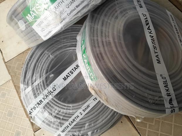 Twin With Earth Cable, 2.5mm2, 90m, 3-Core; Mt016